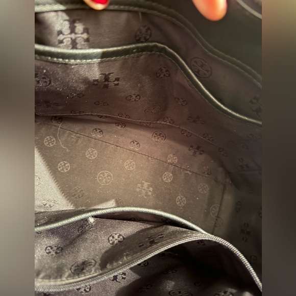 🎒🎒Tory Burch Emerson Small Top Zip Tote - Picture 12 of 16